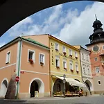 Mestsky Dorinka Hostinné