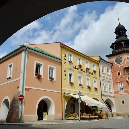 Městský Dorinka Hostinné