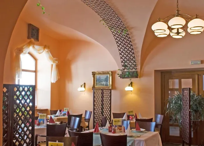 Mestsky Dorinka Hotel